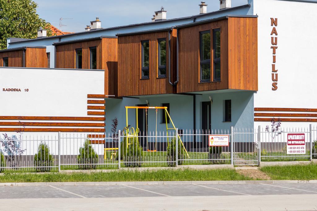 Nautilus Apartamenty 레왈 외부 사진